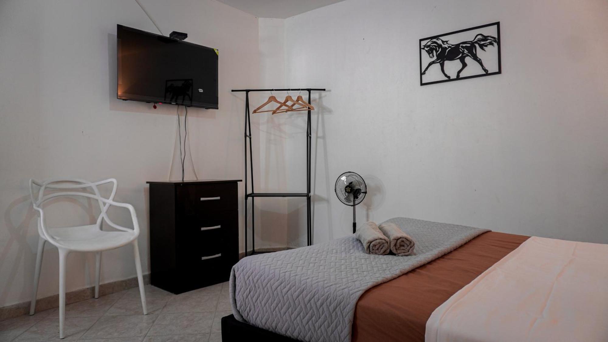 Casa Moraz Habitación en casa particular Medellín